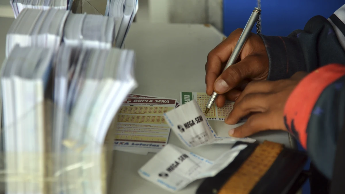 Mega-Sena acumula em R$ 105 milhões; seis apostas de Goiás acertam cinco dezenas e levam R$ 33 mil cada