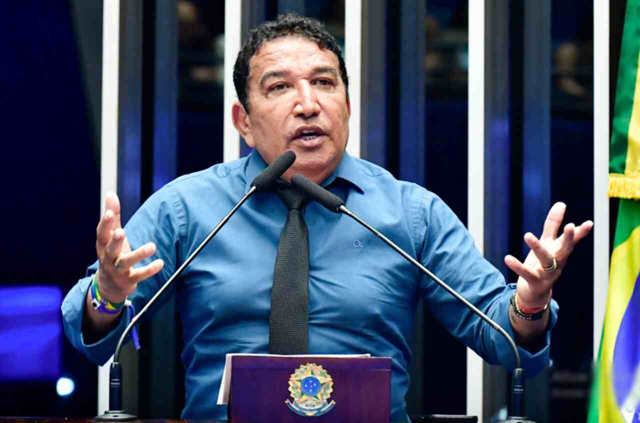 Magno Malta nega agressão em hospital, registra B.O. por calúnia e diz que renuncia se vídeo o incriminar