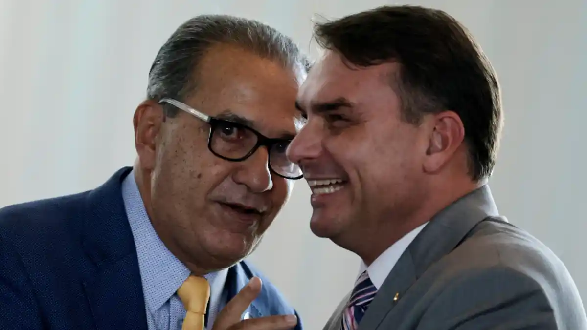 Áudio de Flávio Bolsonaro com Daniel Vorcaro irrita Silas Malafaia e liga alerta para 2026