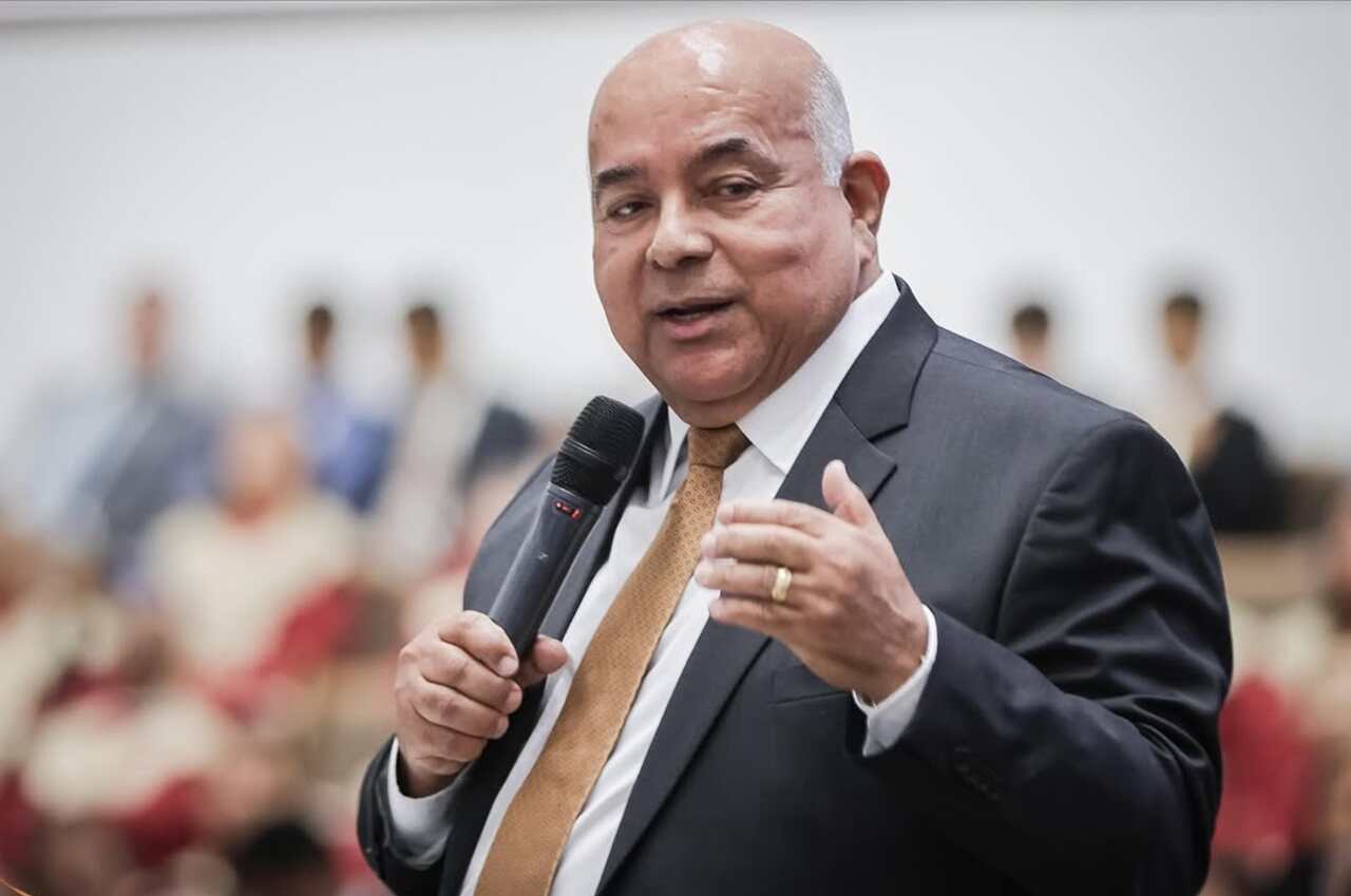 “Traga ao menos o macarrão”: pastor da Assembleia de Deus em PE defende que maridos reassumam sustento do lar