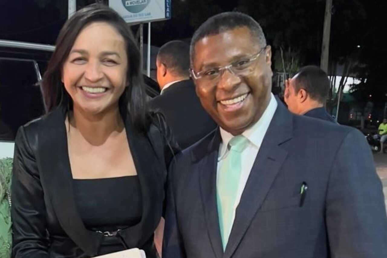 “Tribunal hipócrita”: vídeo de pastor contra polarização nas igrejas, compartilhado por Eliziane Gama, divide opiniões