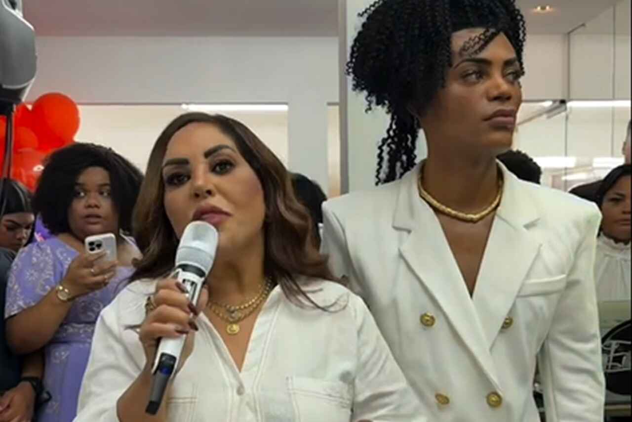 Única a aceitar convite, Rose Nascimento canta em culto de empresário LGBT e divide opiniões no meio gospel