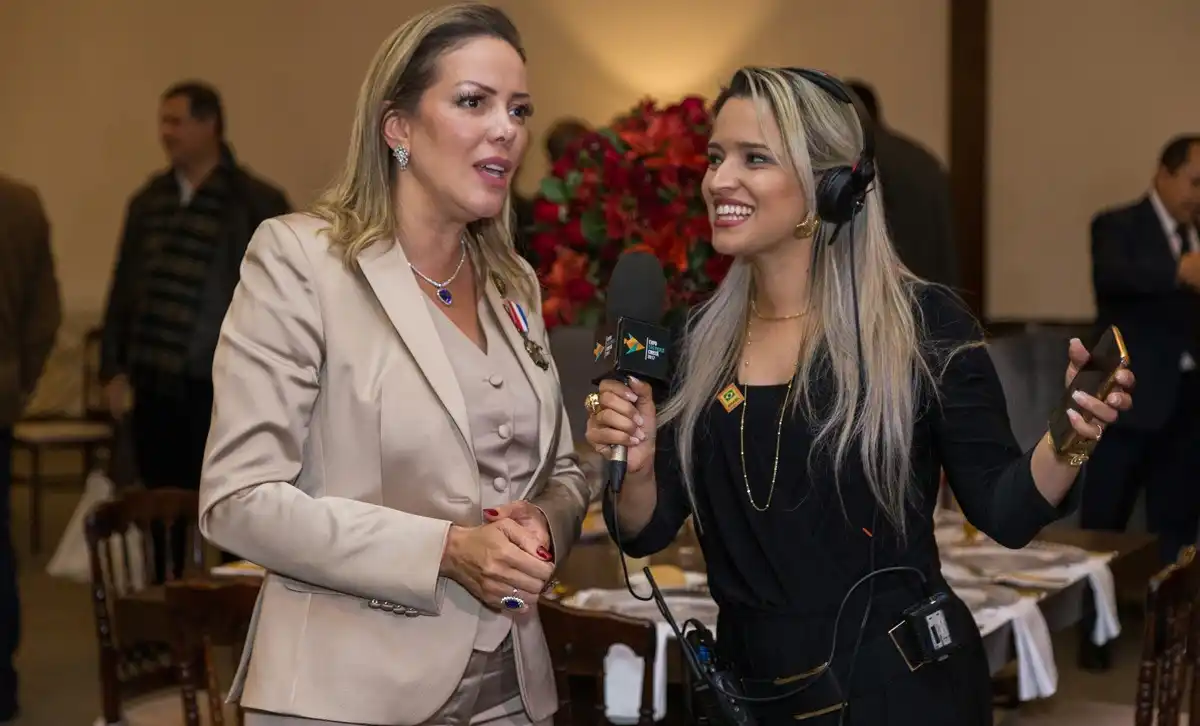 Após confusão do prefeito, Expo Cristã desmente boato e detalha papel de Karina Gama no evento