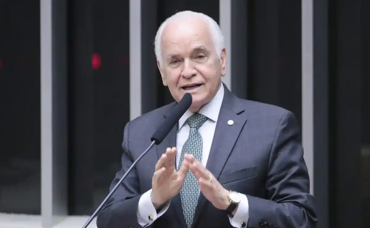 Seis pastores de SP ocupam cargos no gabinete de Gilberto Nascimento; salários vão a R$ 15,9 mil