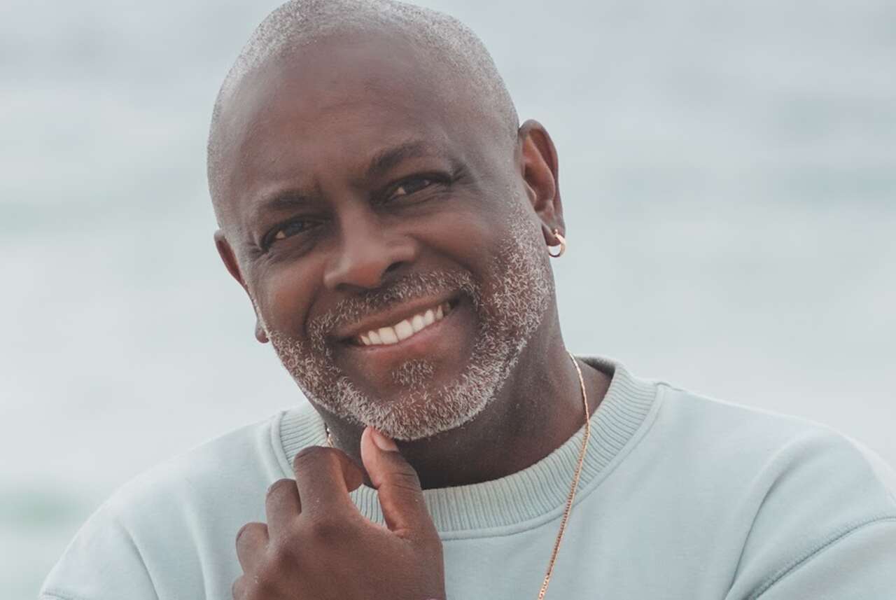 Kleber Lucas repudia ataques a terreiros e defende Estado laico: "Defender o outro não enfraquece minha fé"