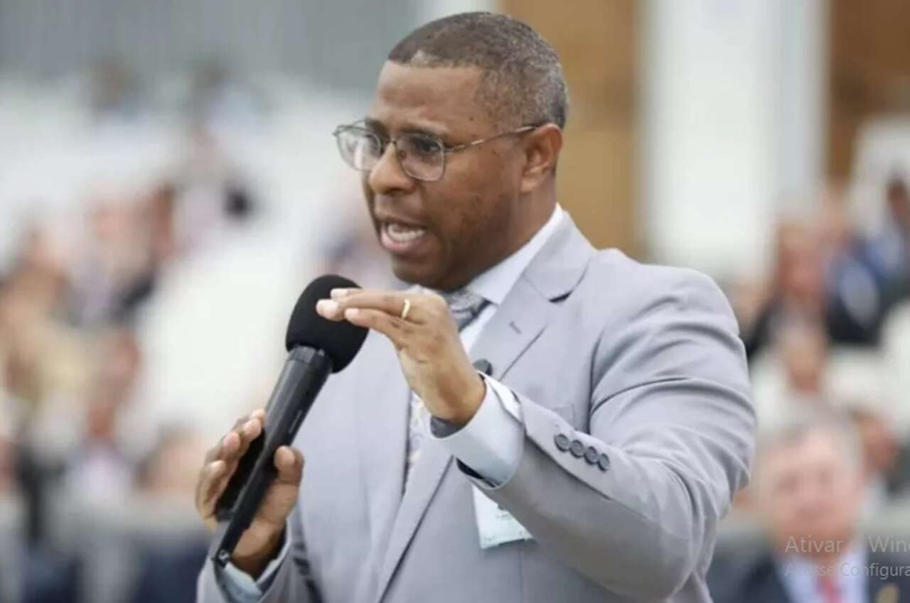 “Igreja não é arquibancada”: pastor do MA critica Copa de 2026 e política em templos; vídeo viraliza