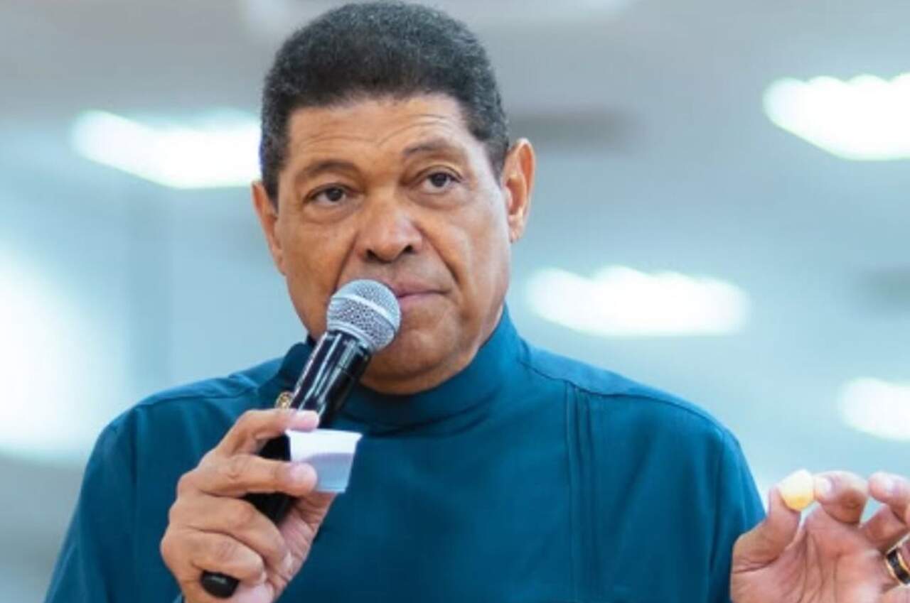 Justiça de SP manda penhorar helicóptero da Igreja Mundial para garantir pagamento de dívidas