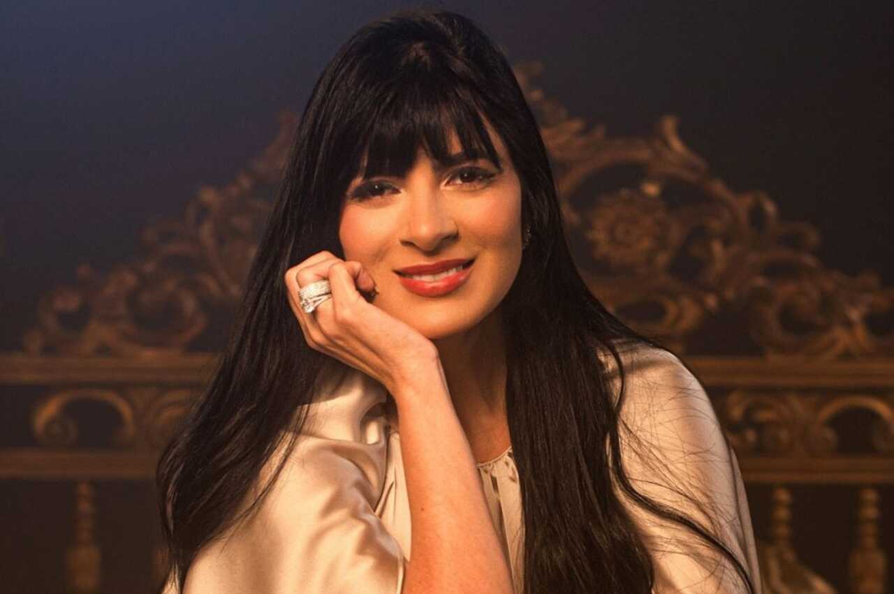‘Sou raiz’: Fernanda Brum revela bastidores, assume direção criativa e prefere hinos tradicionais ao worship