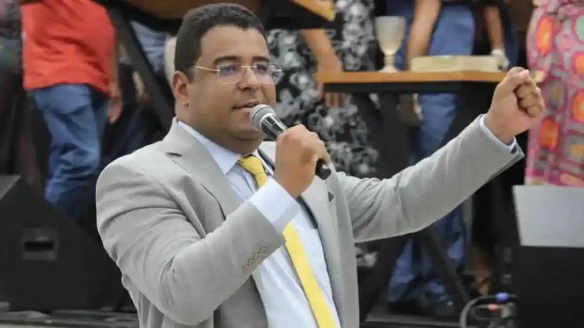 Igreja de Jonatas Lins enfrenta crise com processos e dívidas que somam mais de R$ 350 mil
