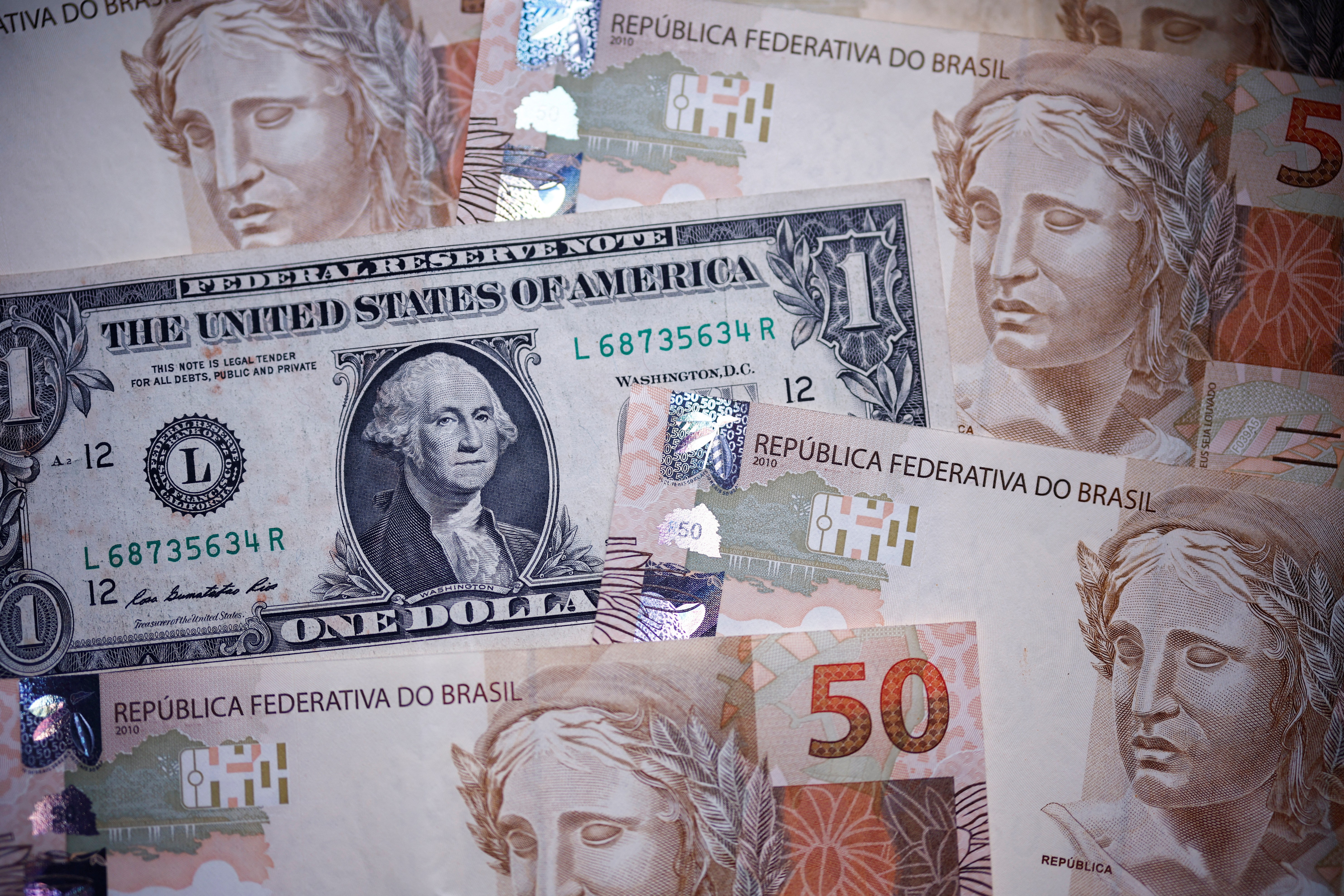 Petróleo sobe em meio à tensão no Oriente Médio