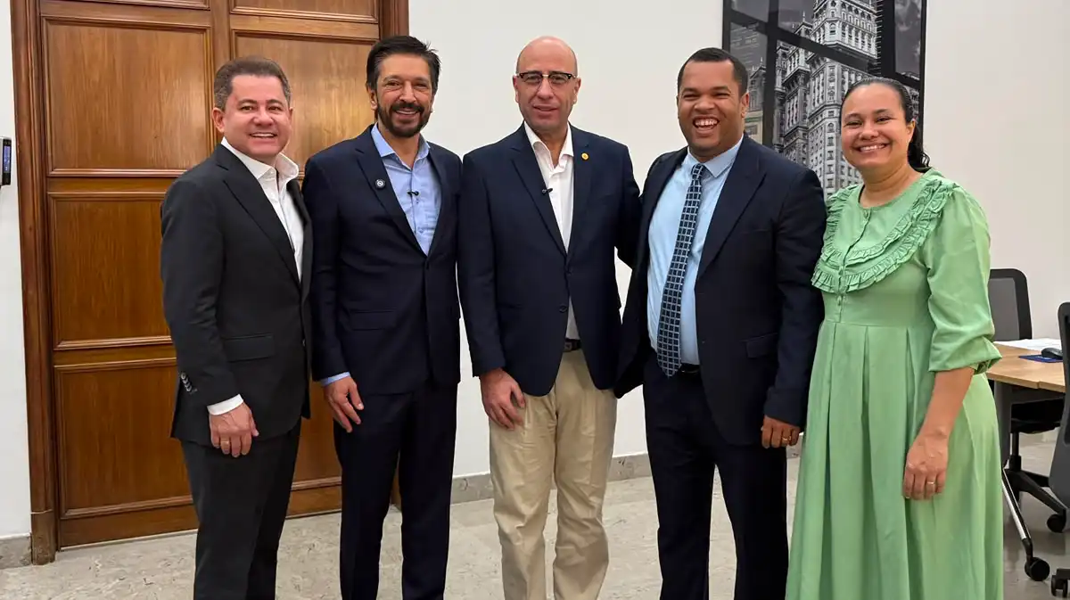 Após abordagem da GCM na Sé, Ricardo Nunes pede desculpas a pastor Vanderson e promete que episódio não se repetirá