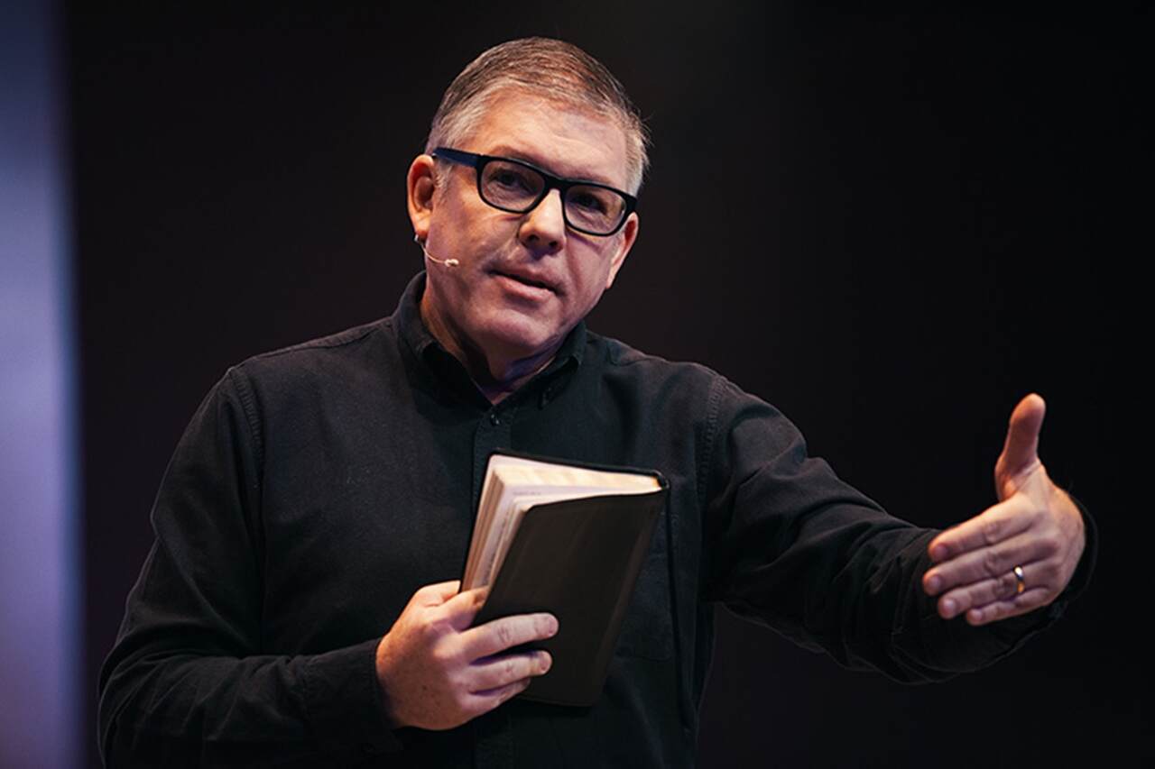 Em entrevista, Ed René Kivitz diz que orientação sexual não é escolha e separa homoafetividade de pecado