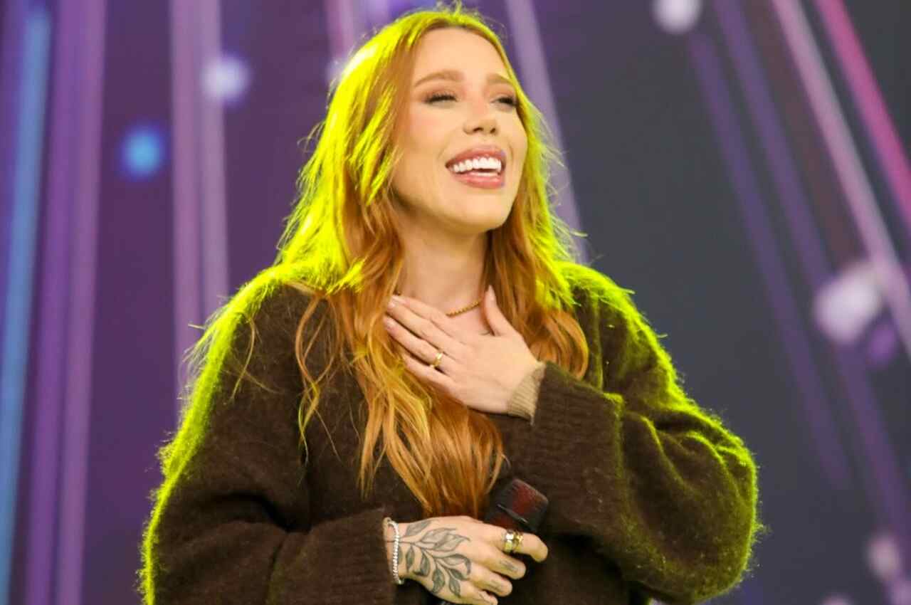 Julliany Souza ultrapassa a marca de 7 milhões no Spotify e consolida liderança do gospel no streaming