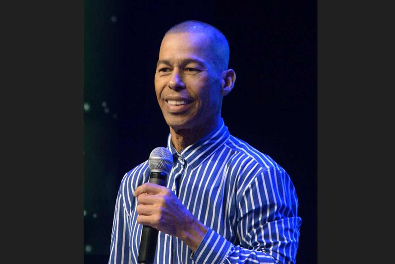 Morte de Marquinhos Menezes gera onda de homenagens nas redes; artistas e líderes reagem