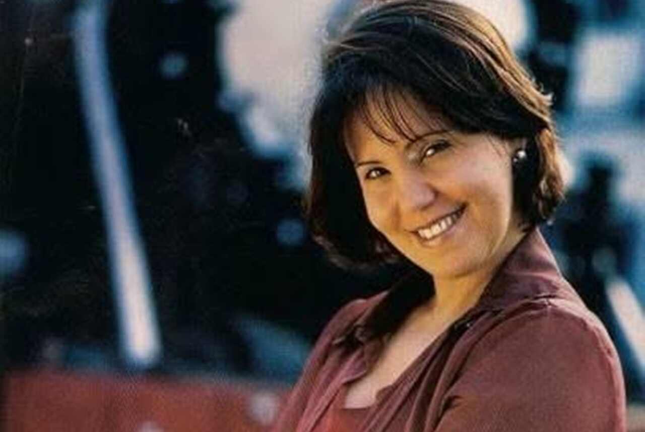 De funcionária pública a ícone da música gopel: A história e o legado da cantora Melissa