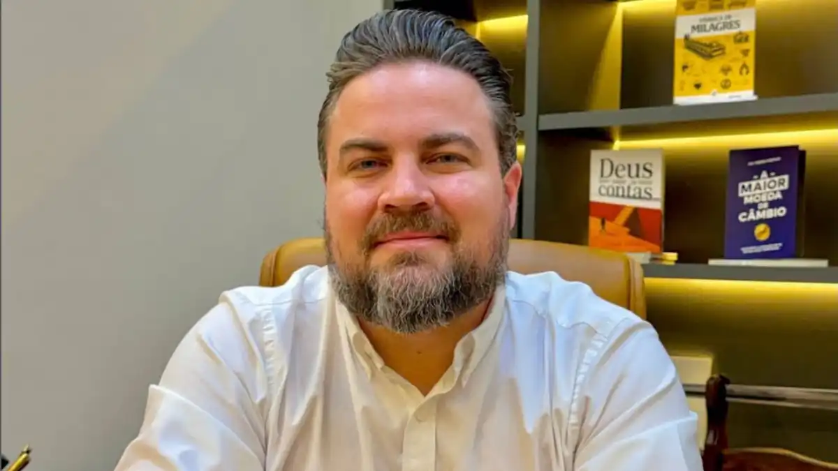 Quatro "profecias" de pastor citam recessão, luto envolvendo Lula, impeachment e atentado forjado